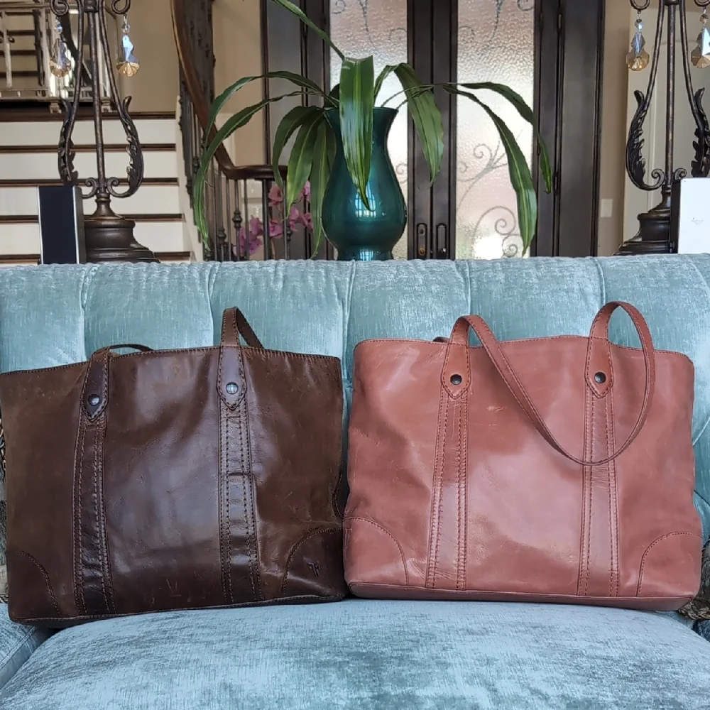 Set Of 2 Mellisa Frye Totes - Picture 1 of 12